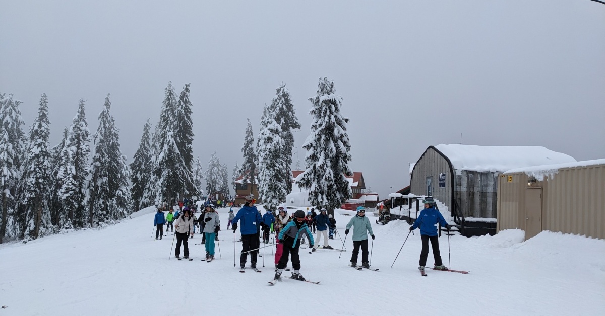 2023-01-25 Seymour mountain snow report