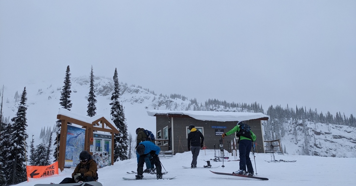 2023-02-06 Revelstoke Mountain Resort snow report