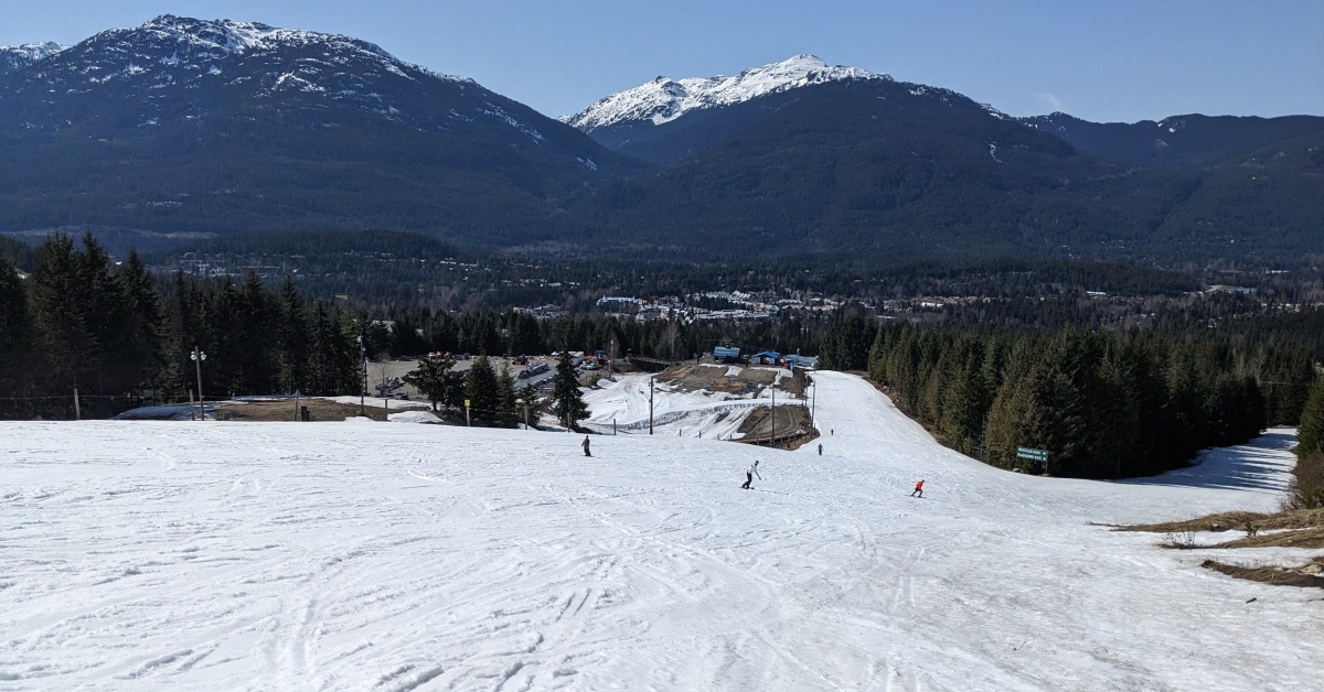 2023-05-02 Whistler Blackcomb mountain snow report