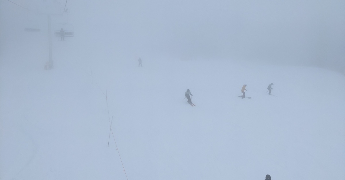 2024-03-01 Grouse mountain snow report