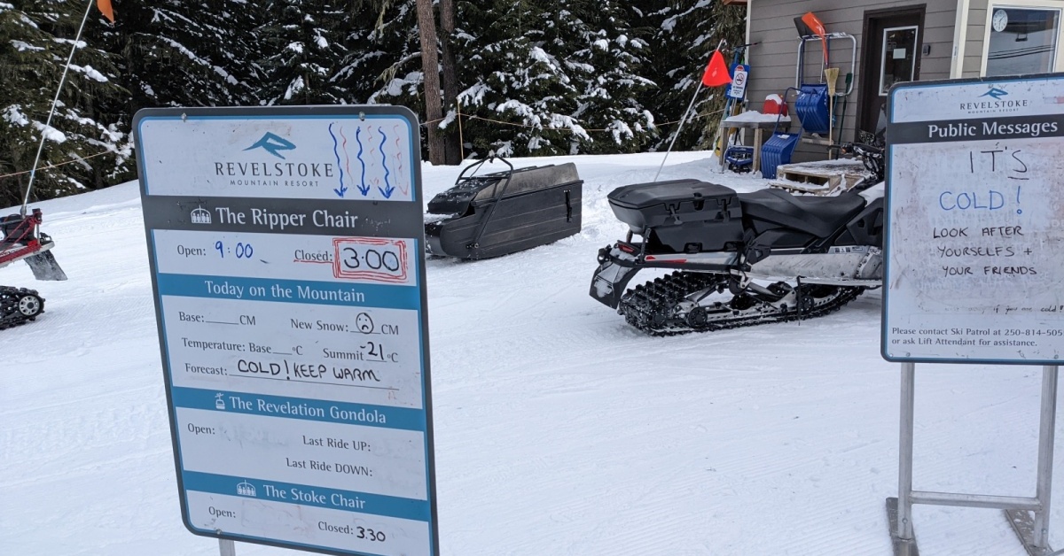 2022-02-23 Revelstoke Mountain Resort snow report