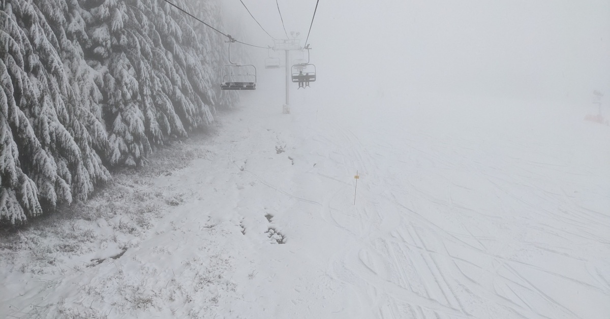 2023-01-16 Grouse mountain snow report