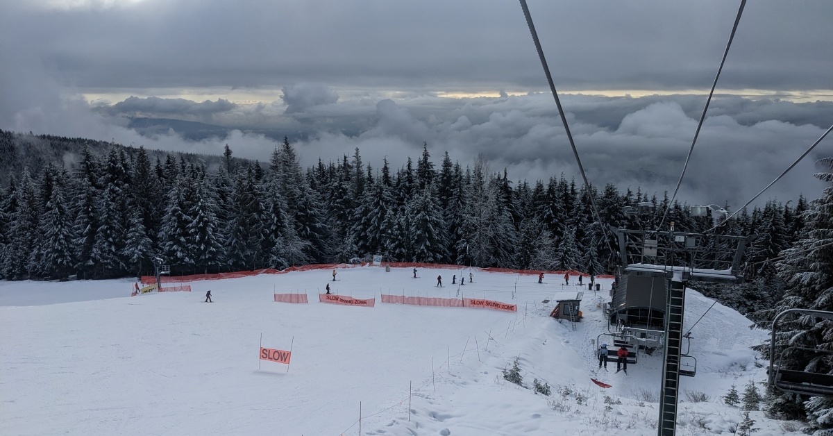 2023-01-20 Grouse mountain snow report
