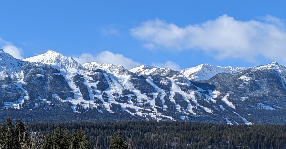 2023-02-09 Kicking Horse Mountain Resort snow report
