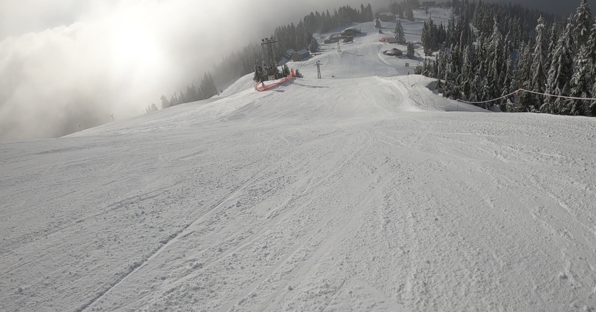 2023-02-14 Grouse mountain snow report