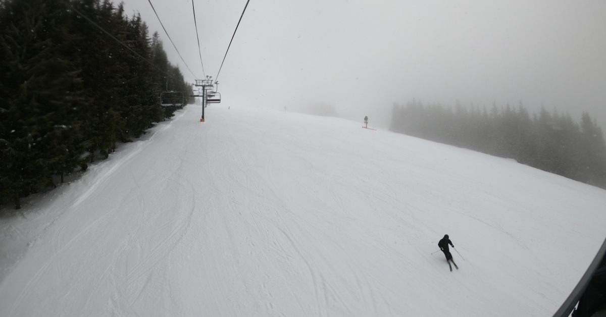 2023-03-10 Grouse mountain snow report