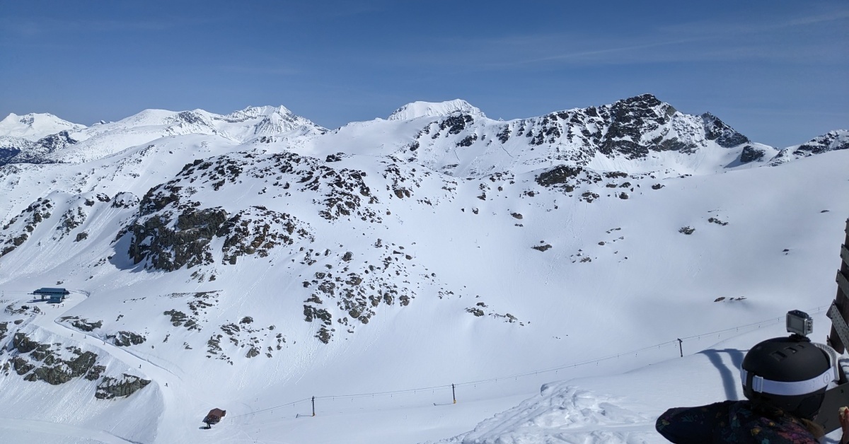 2023-04-27 Whistler Blackcomb mountain snow report